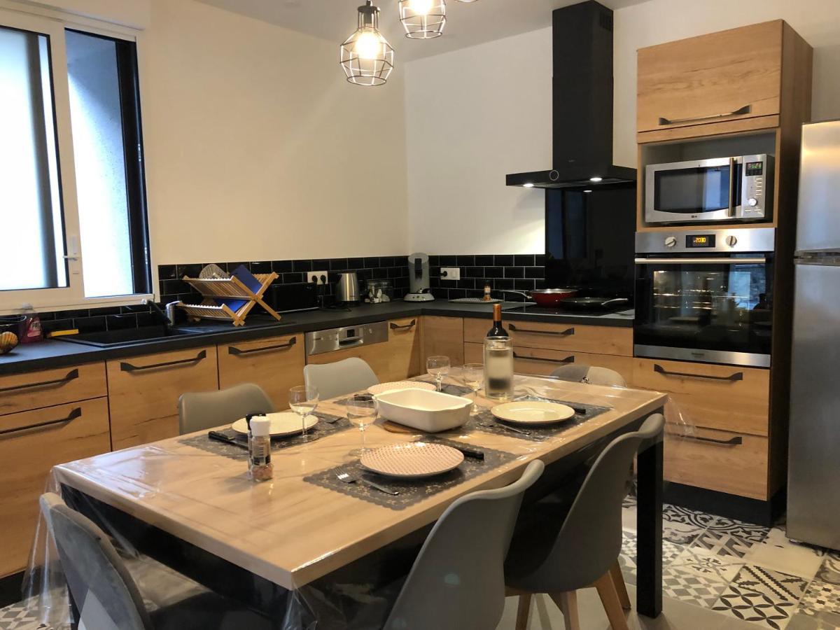 Jolie Maison De Ville En Bord De Neste 8/9 Pers Sarrancolin Eksteriør billede